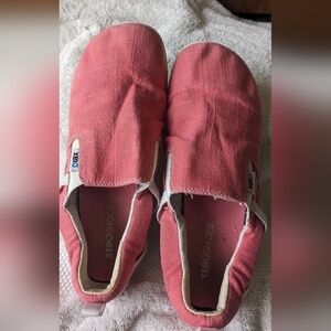 Xero slip on shoes size 10